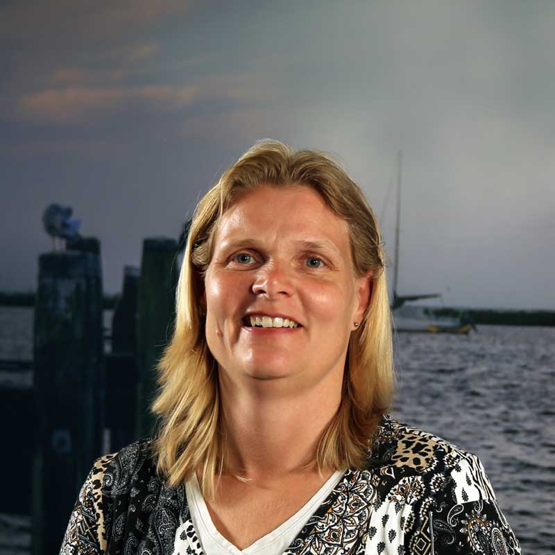 Yvonne van der Geest